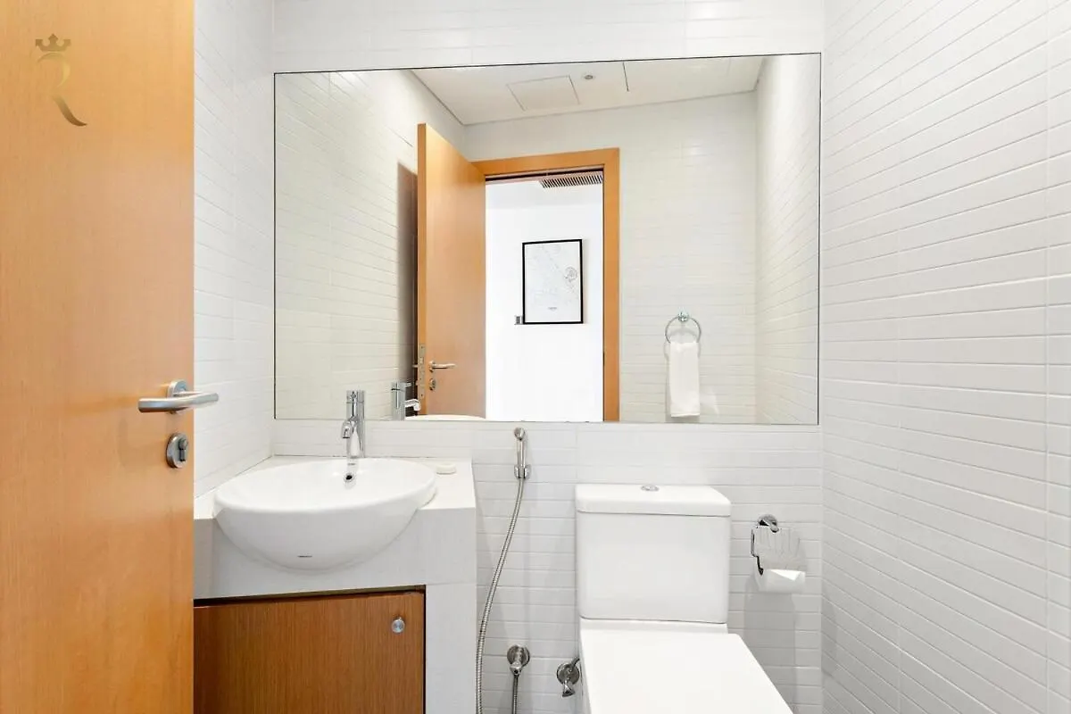 Апартаменты Your 2Br Oasis In Al Muneera Wifi N Free Parking Абу-Даби