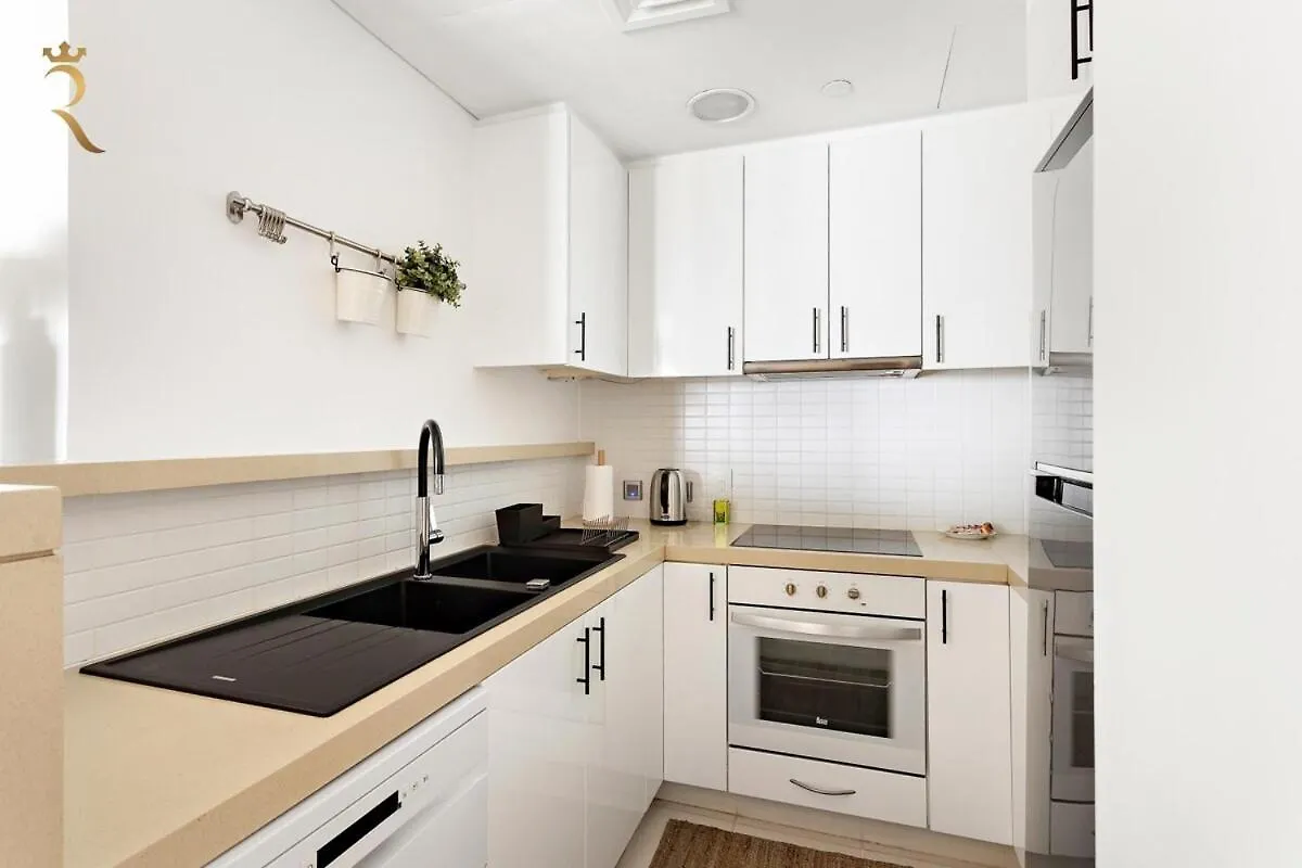 Your 2Br Oasis In Al Muneera Wifi N Free Parking Abu Dhabi